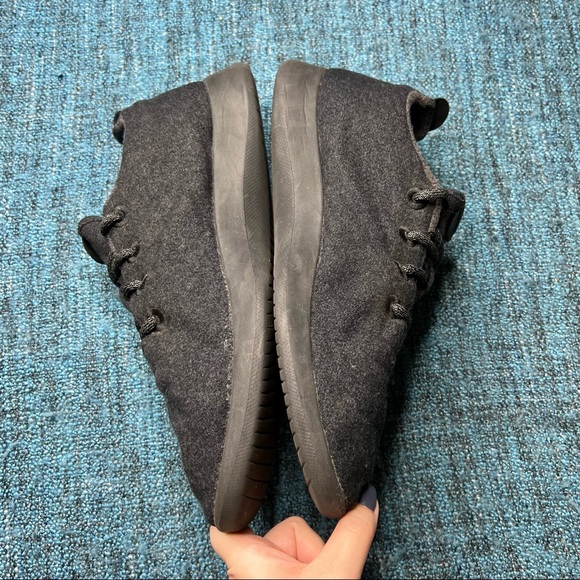 Allbirds Wool Runners Lace Up Sneakers in Dark Gray Black - Picture 4 of 7